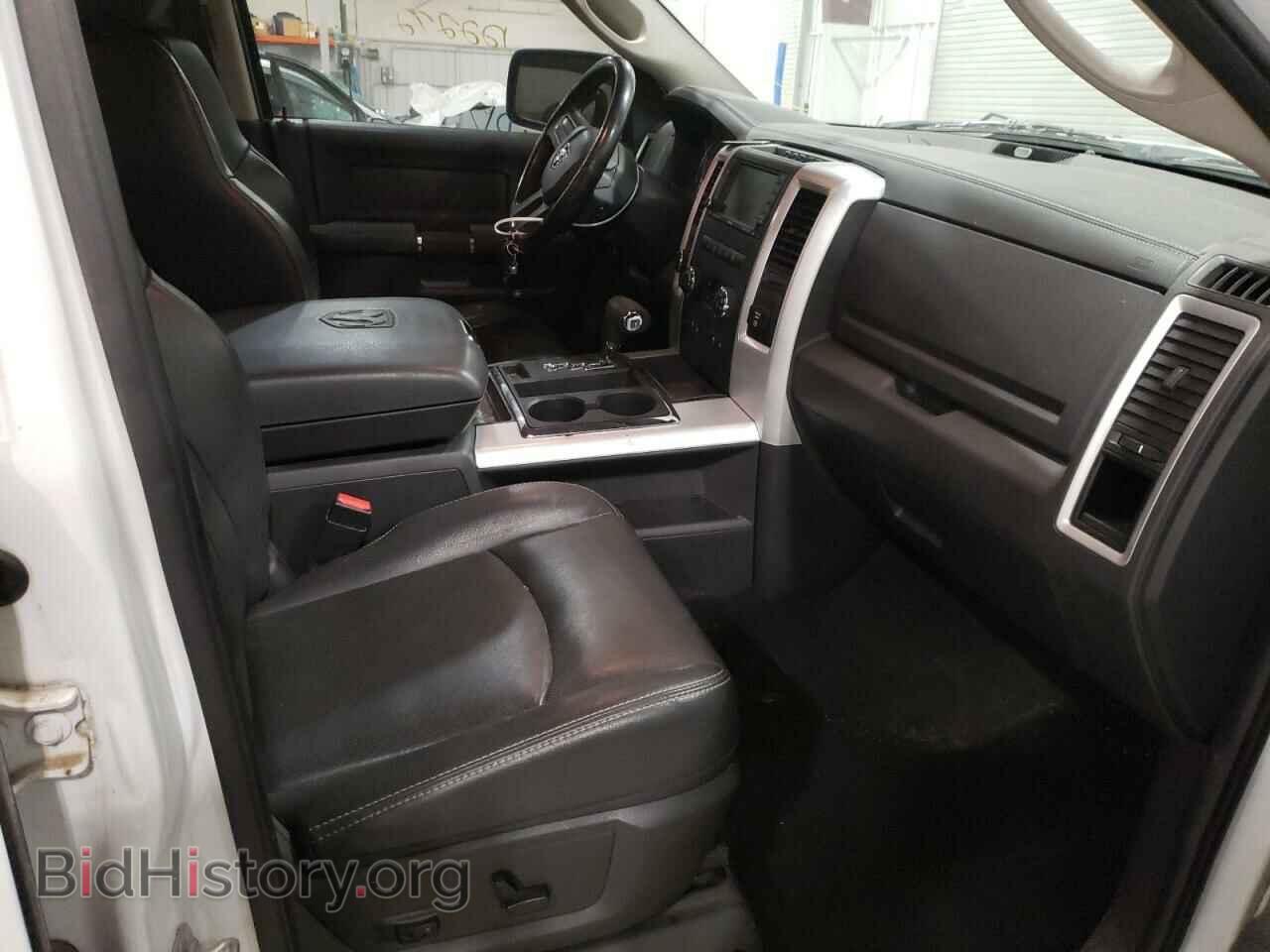 2011 DODGE RAM 1500 - VIN: 1D7RV1CT9BS618516 - Фото 5