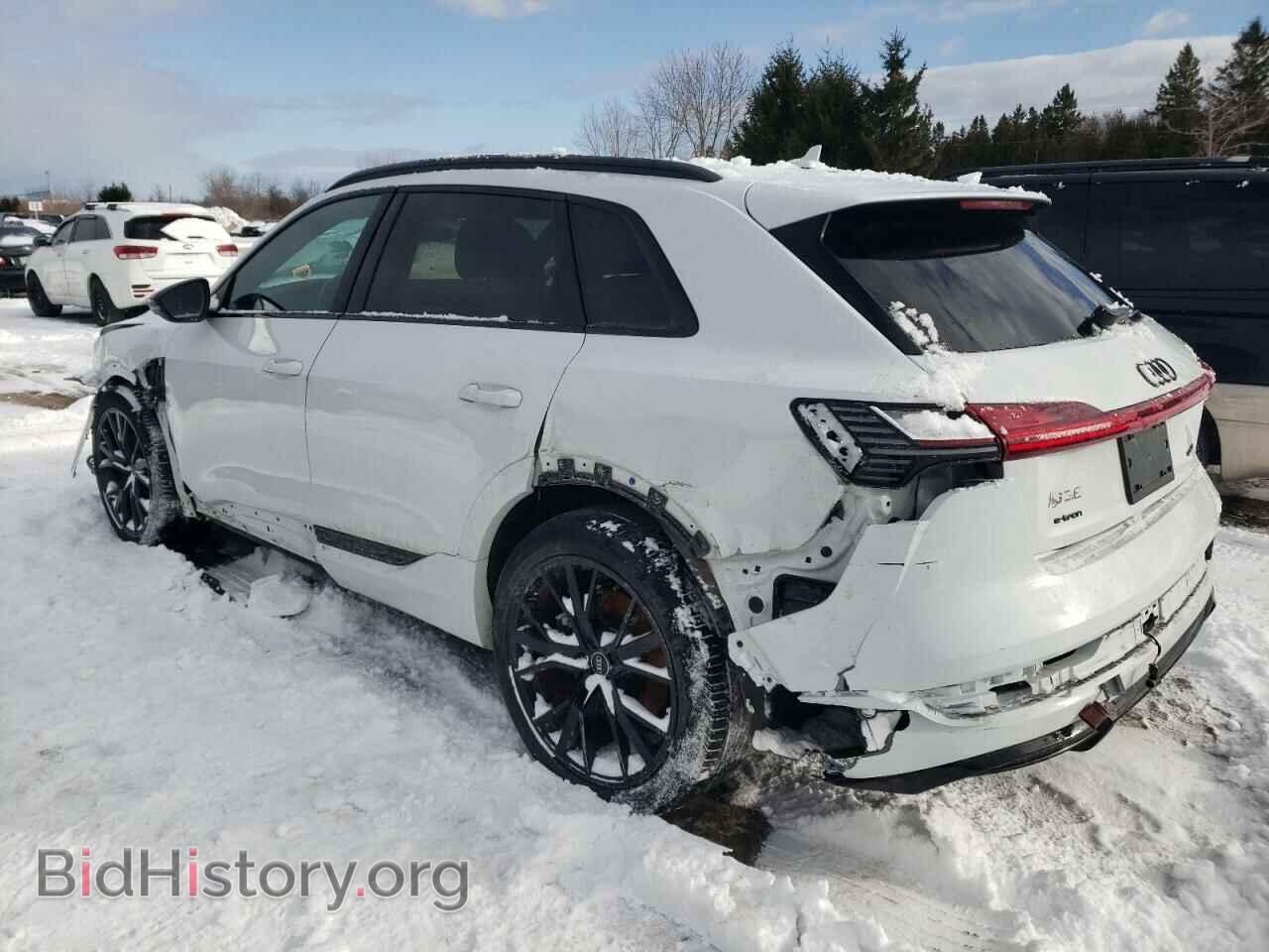 2022 AUDI E-TRON - VIN: WA1AAAGE4NB023103 - Фото 2