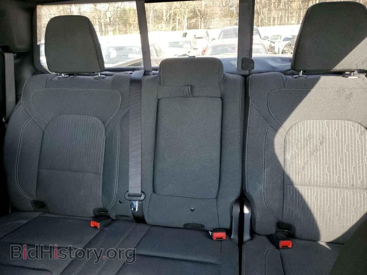 2020 RAM 1500 - VIN: 1C6SRFFT7LN325939 - Photo 10