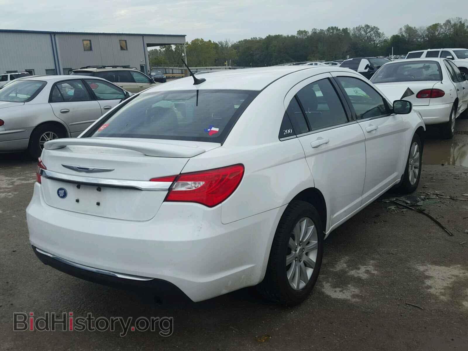 2012 CHRYSLER 200 - VIN: 1C3CCBBB1CN119606 - Фото 4