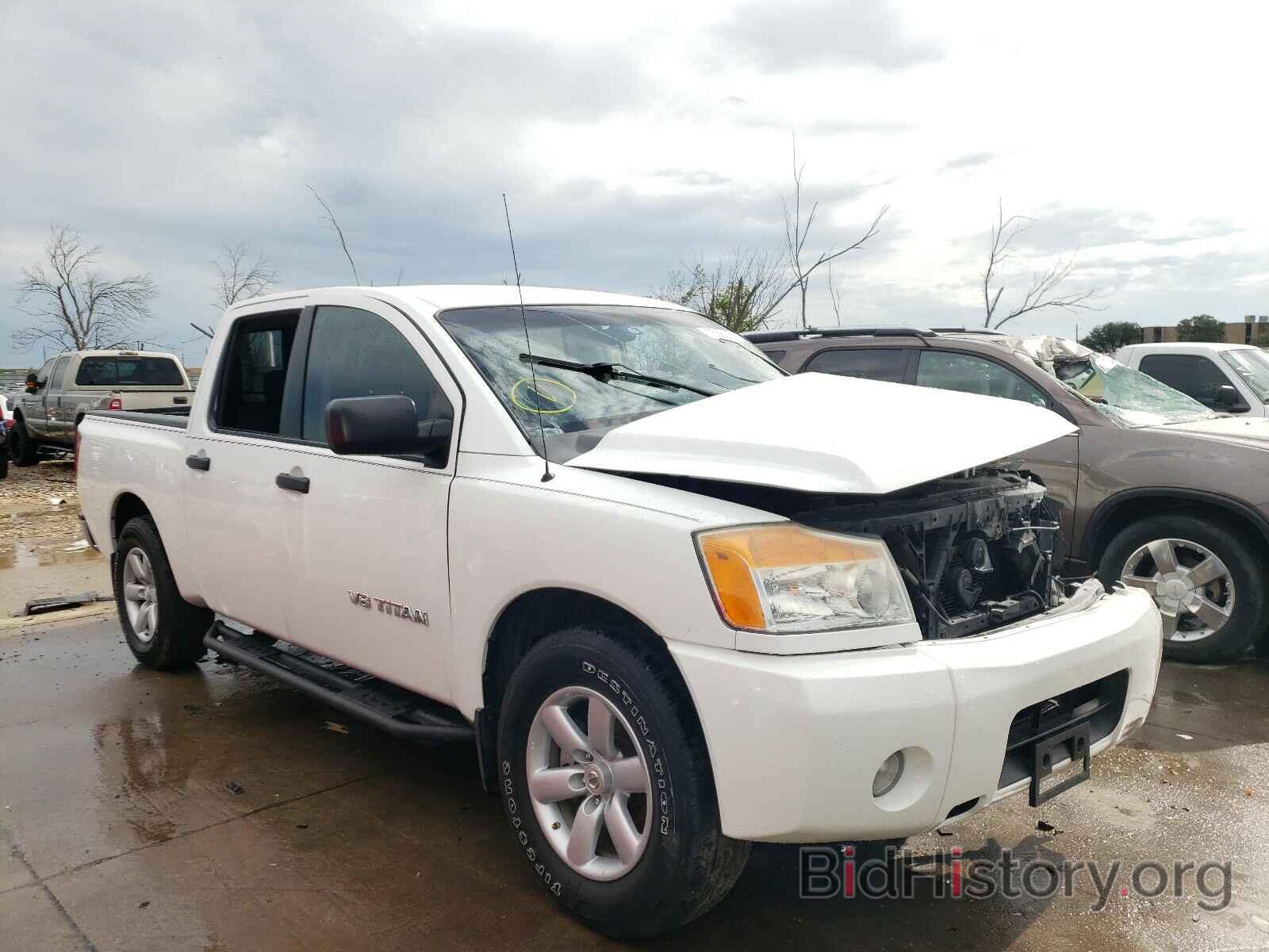 Photo 1N6BA0EK1BN320060 - NISSAN TITAN 2011