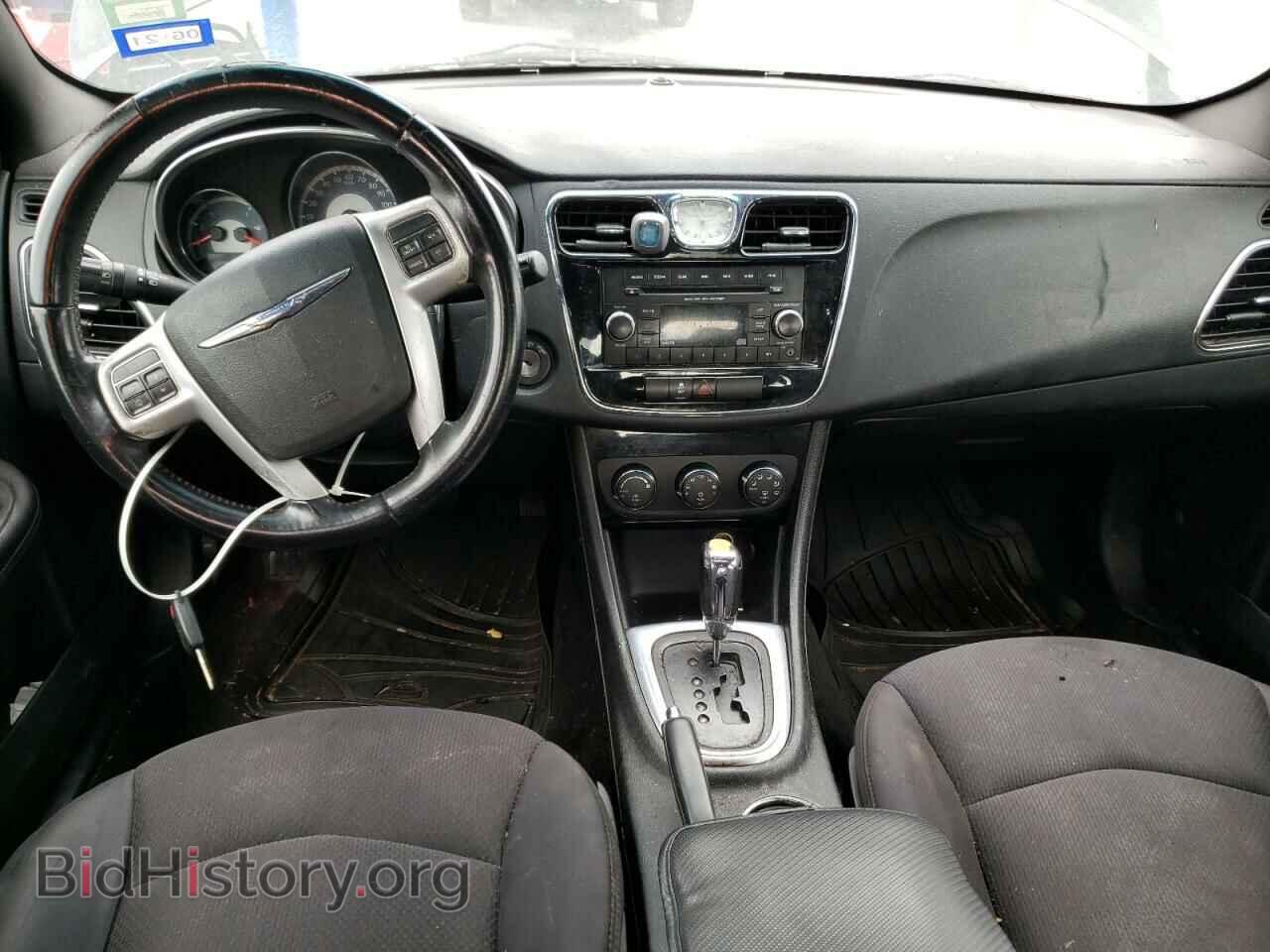 2013 CHRYSLER 200 - VIN: 1C3CCBBG4DN660100 - Фото 8