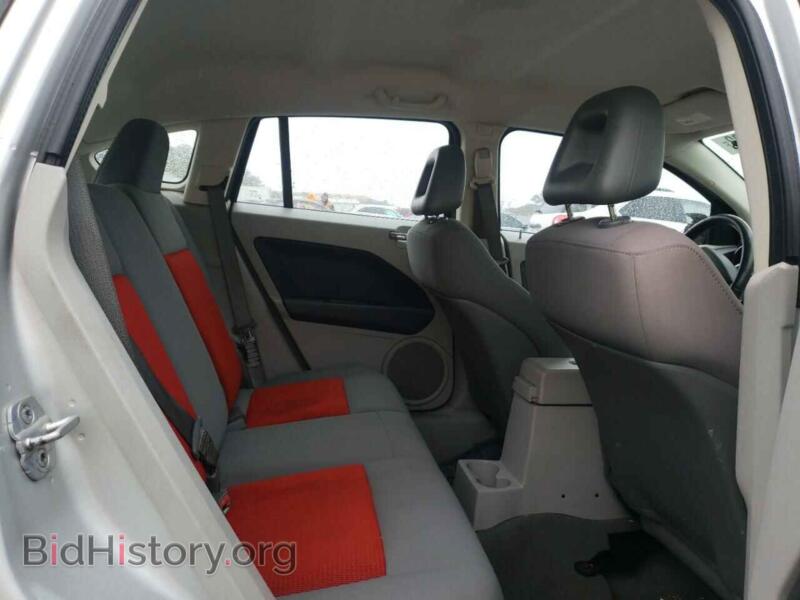 2007 Dodge CALIBER (VIN 1B3HE78KX7D415348) — photo 6 of 10