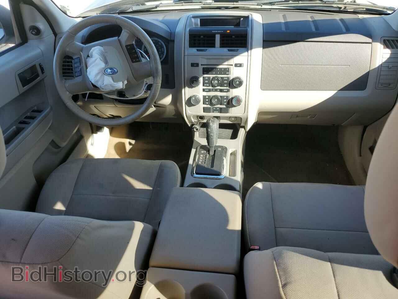 2011 FORD ESCAPE - VIN: 1FMCU9D74BKB67168 - Фото 8