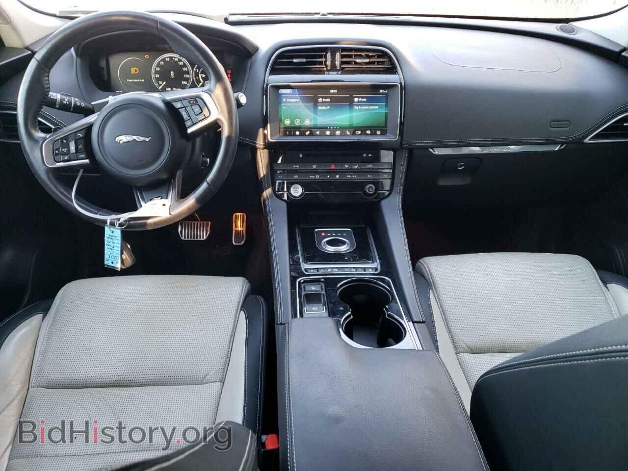 2017 JAGUAR F-PACE - VIN: SADCL2BV0HA046978 - Фото 8