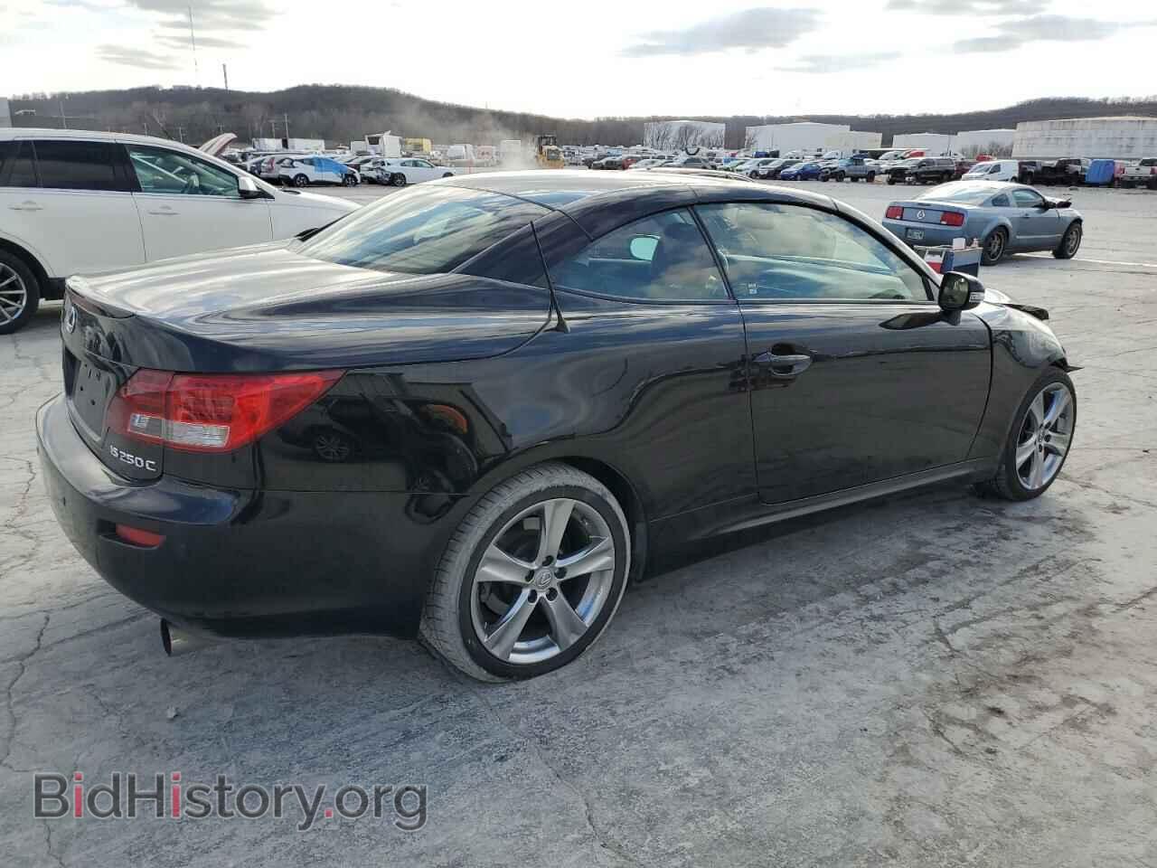2012 LEXUS IS - VIN: JTHFF2C24C2521294 - Photo 3