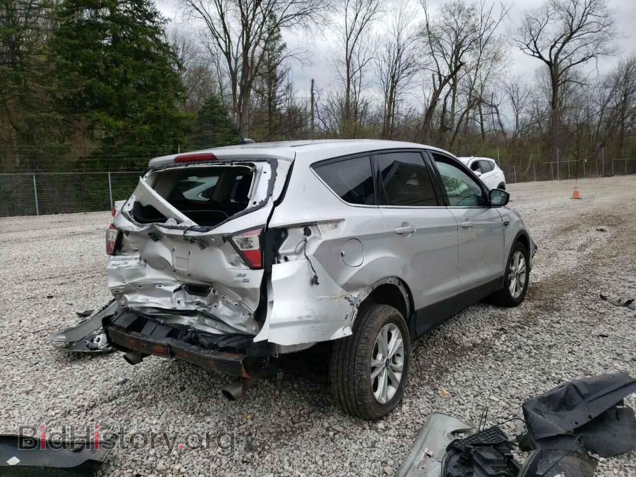 2017 FORD ESCAPE - VIN: 1FMCU9G99HUC35460 - Фото 4