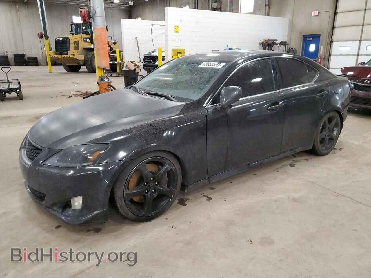 Фотография JTHBE262X82015859 - LEXUS IS 2008