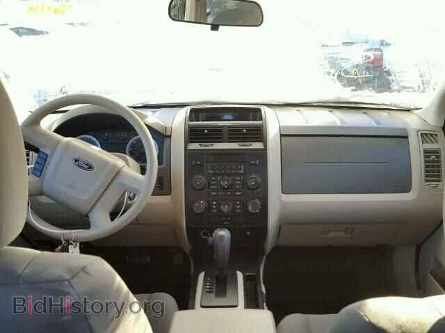 2009 FORD ESCAPE - VIN: 1FMCU02729KB70675 - Фото 9