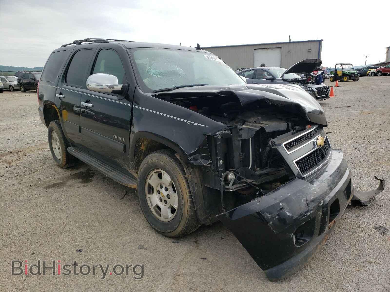 Photo 1GNSKBE01DR241033 - CHEVROLET TAHOE 2013