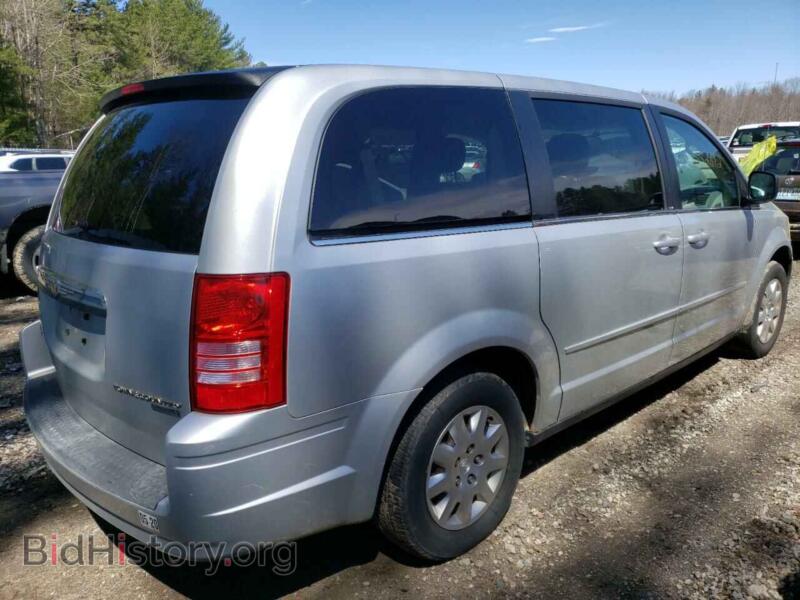 2010 Chrysler MINIVAN (VIN 2A4RR4DE6AR104407) — photo 4 of 10