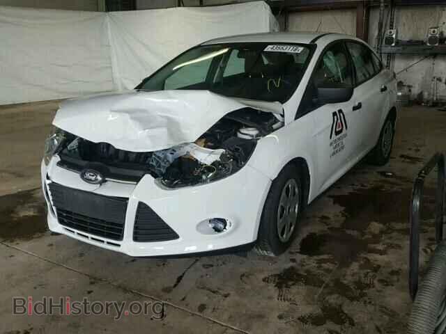 2012 Ford FOCUS (VIN 1FAHP3E2XCL450614) — photo 2 of 10