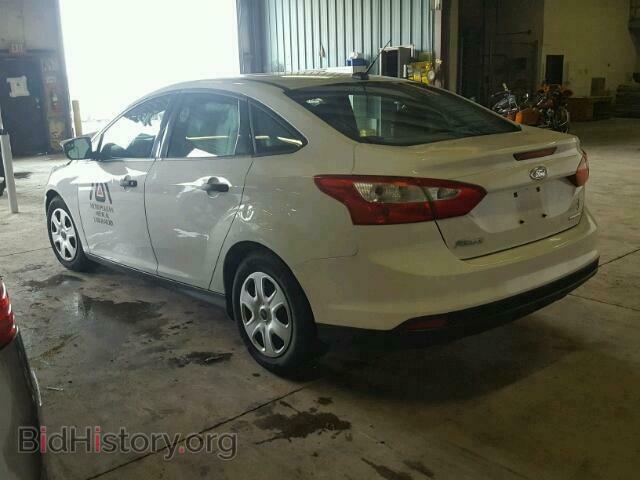 2012 Ford FOCUS (VIN 1FAHP3E2XCL450614) — photo 3 of 10