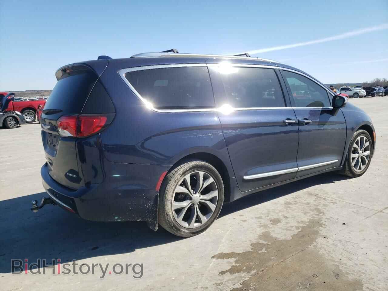 2017 CHRYSLER PACIFICA - VIN: 2C4RC1GG2HR648836 - Фото 3