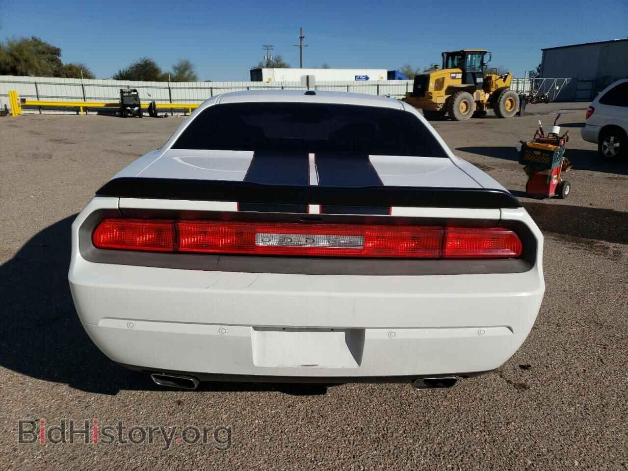 2014 DODGE CHALLENGER - VIN: 2C3CDYAG0EH123705 - Фото 6