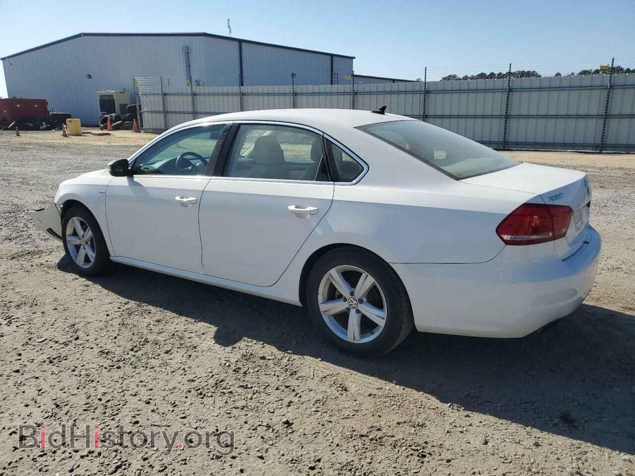 2015 VOLKSWAGEN PASSAT - VIN: 1VWAT7A37FC095786 - Фото 2