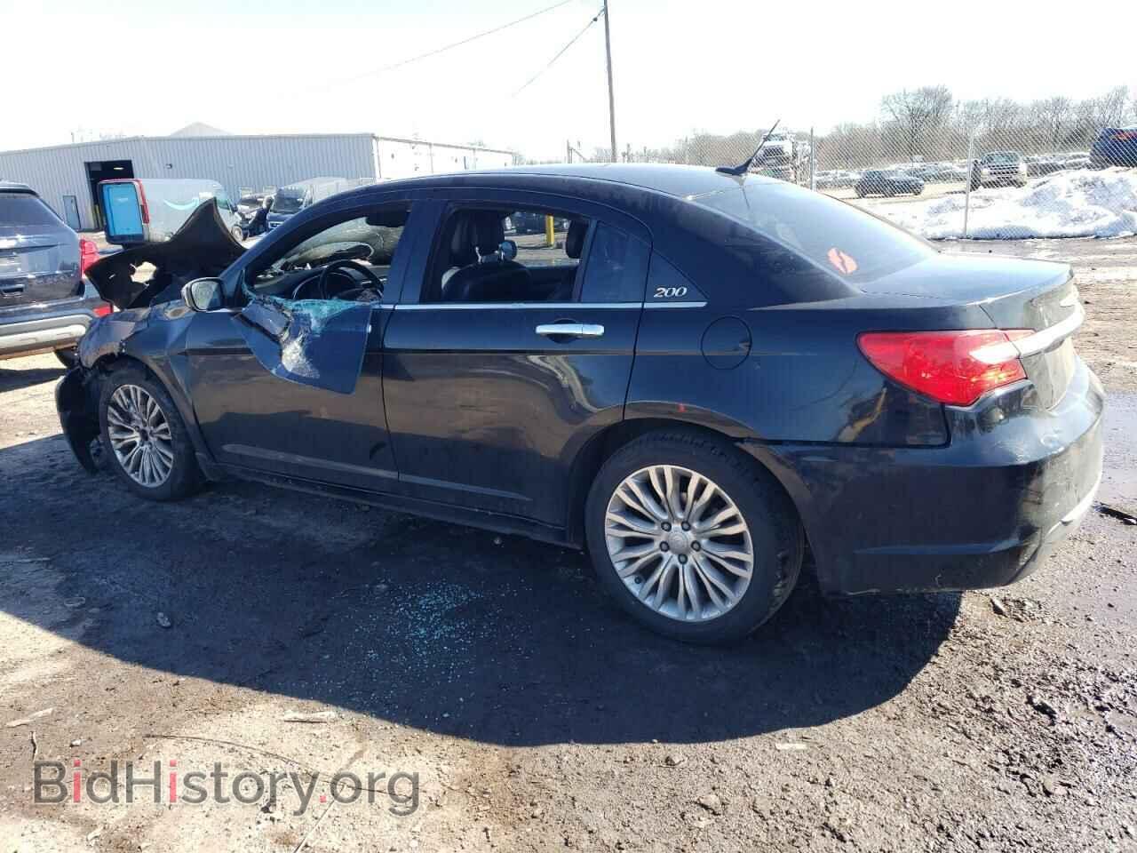 2011 CHRYSLER 200 - VIN: 1C3BC2FB1BN581376 - Фото 2
