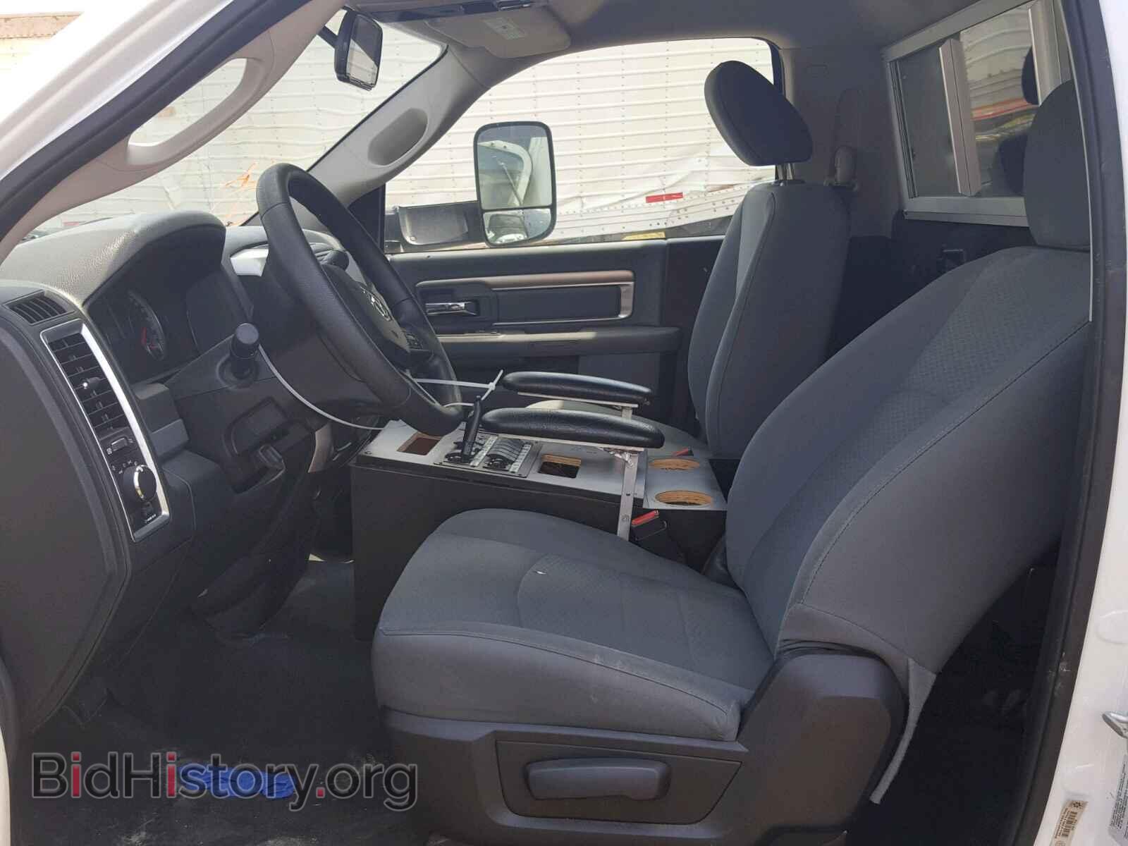 2016 RAM 3500 - VIN: 3C7WRSBLXGG198629 - Фото 5