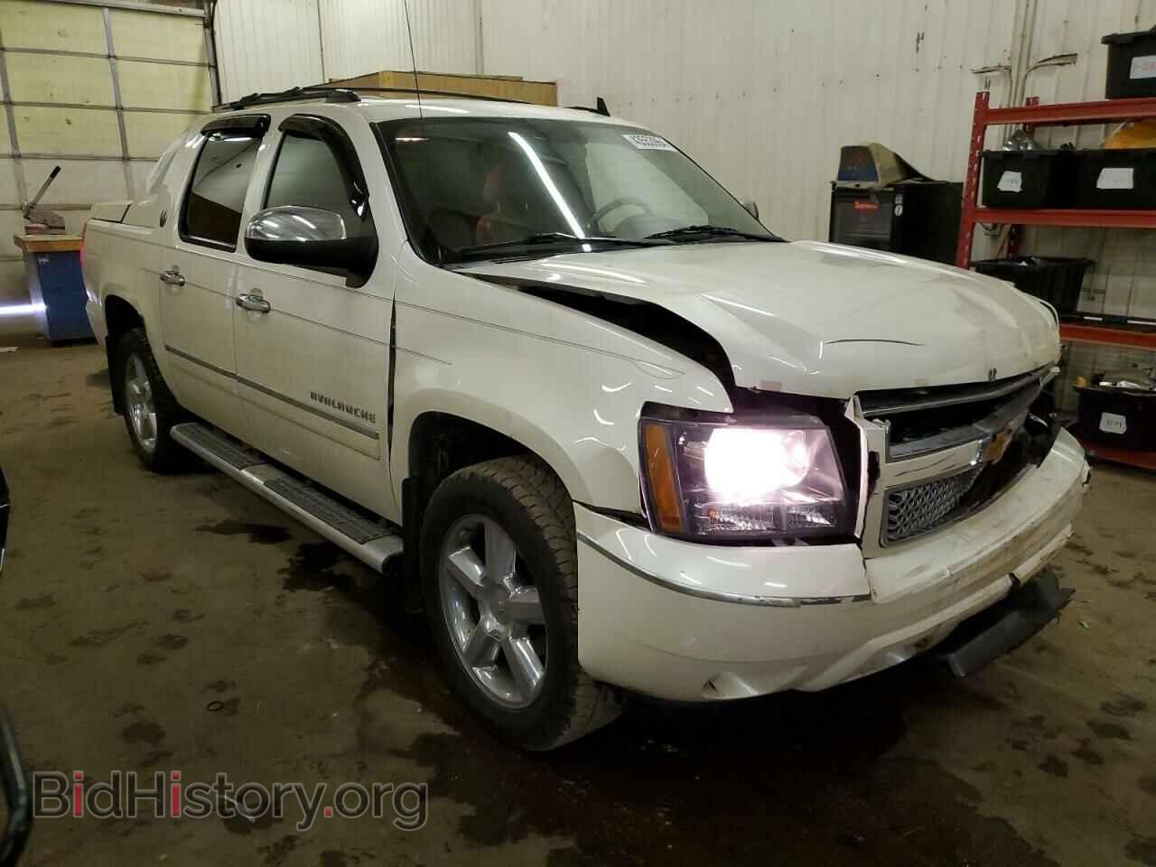 2013 CHEVROLET AVALANCHE - VIN: 3GNTKGE73DG356859 - Фото 4