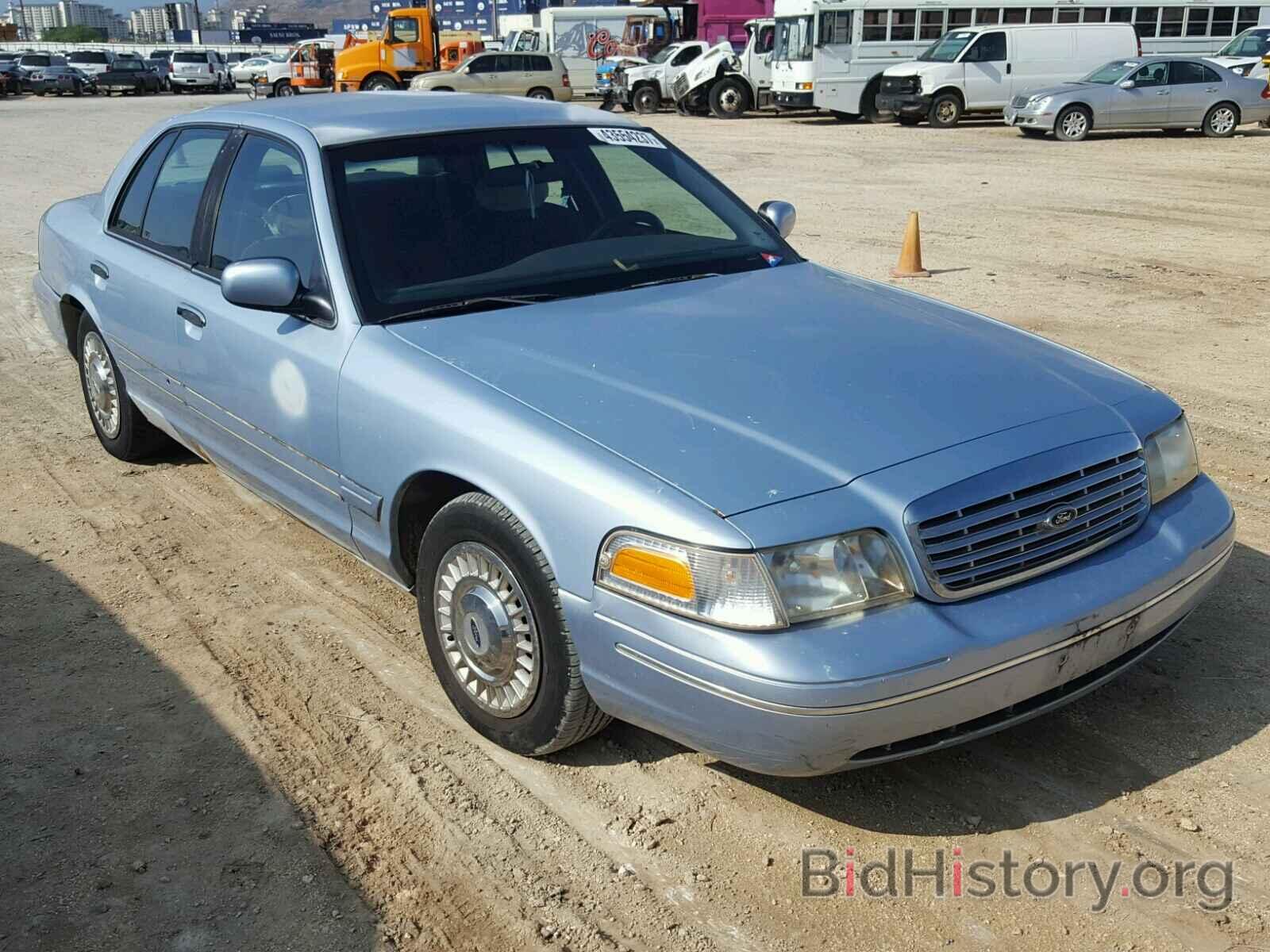 Photo 2FAFP73W4YX213986 - FORD CROWN VIC 2000