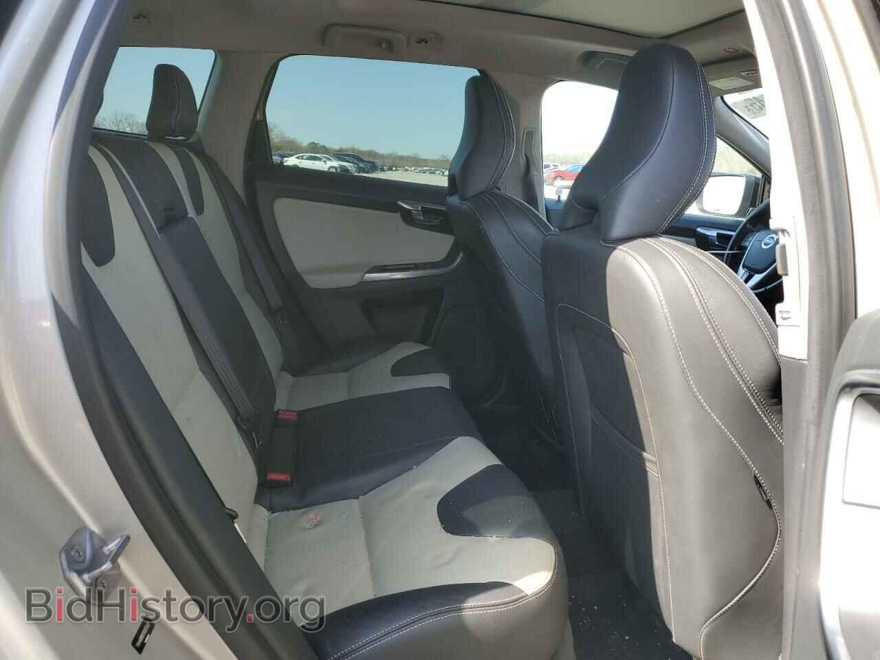2017 VOLVO XC60 - VIN: YV440MDR7H2075437 - Фото 11
