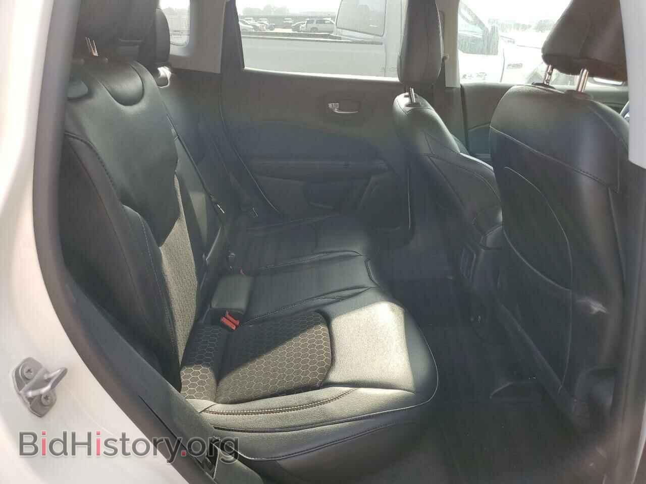 2018 JEEP COMPASS - VIN: 3C4NJCBB3JT240747 - Фото 10