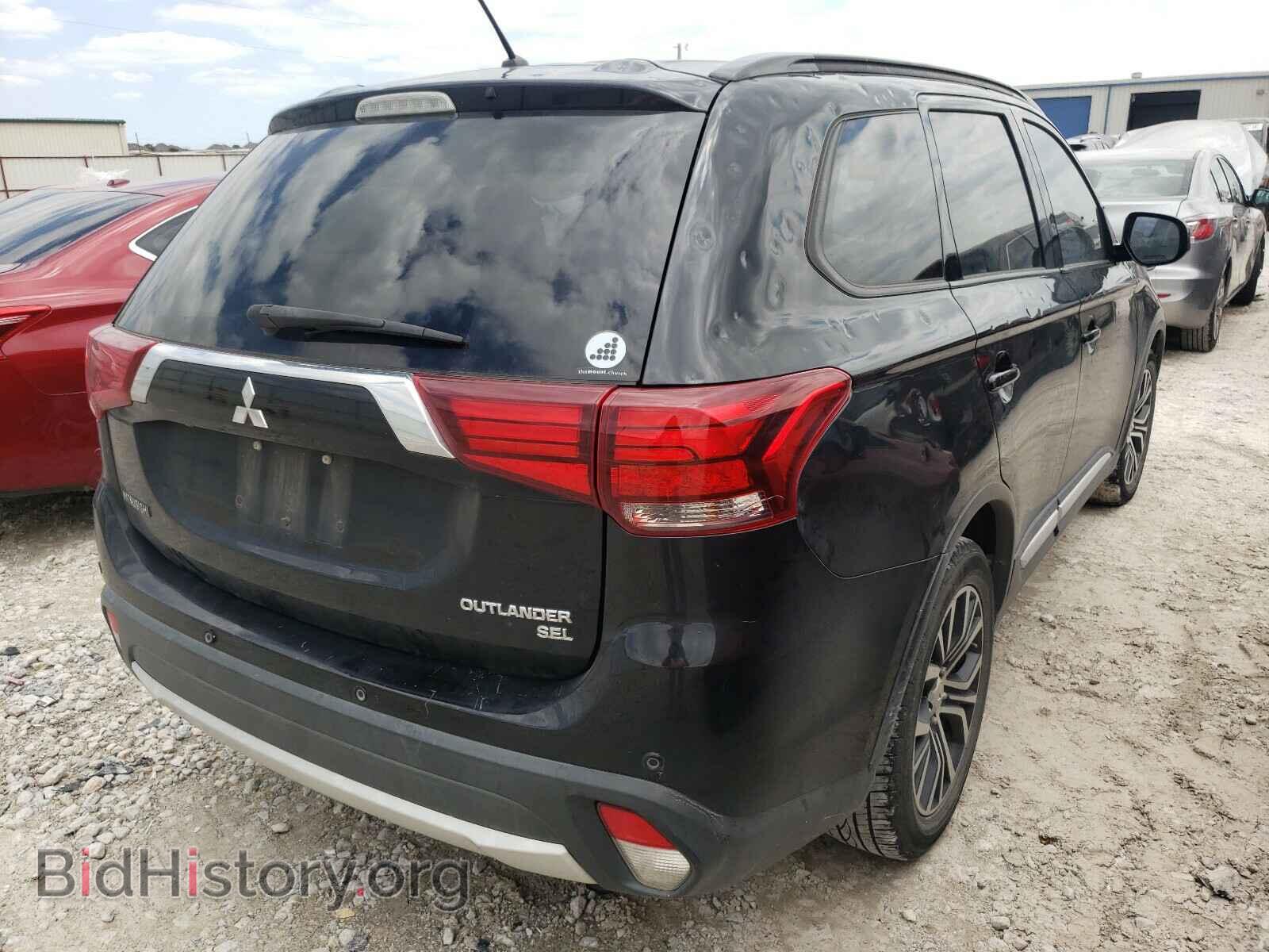 2016 MITSUBISHI OUTLANDER - VIN: JA4AD3A36GZ045267 - Фото 4