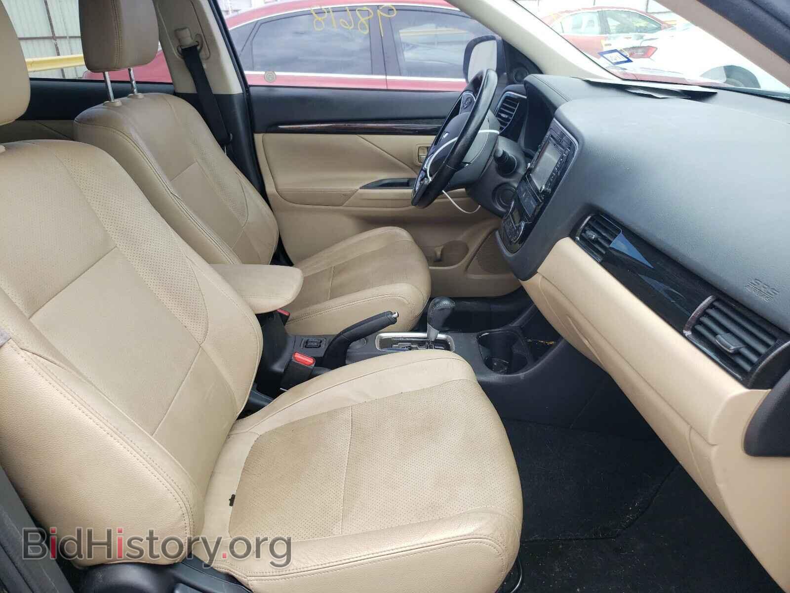 2016 MITSUBISHI OUTLANDER - VIN: JA4AD3A36GZ045267 - Фото 5