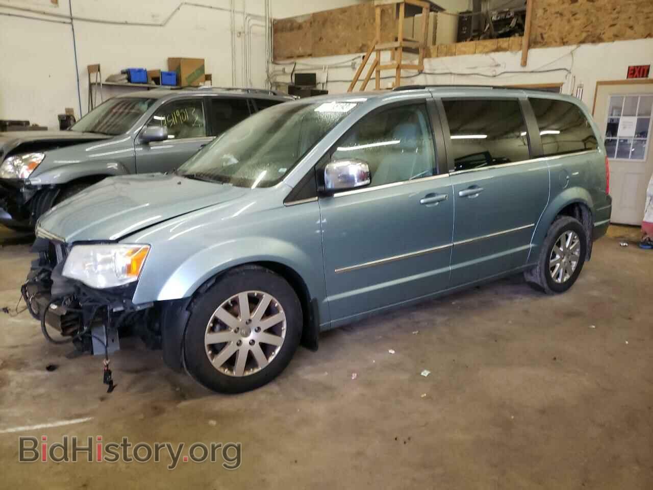 Photo 2A4RR8DX8AR481233 - CHRYSLER MINIVAN 2010
