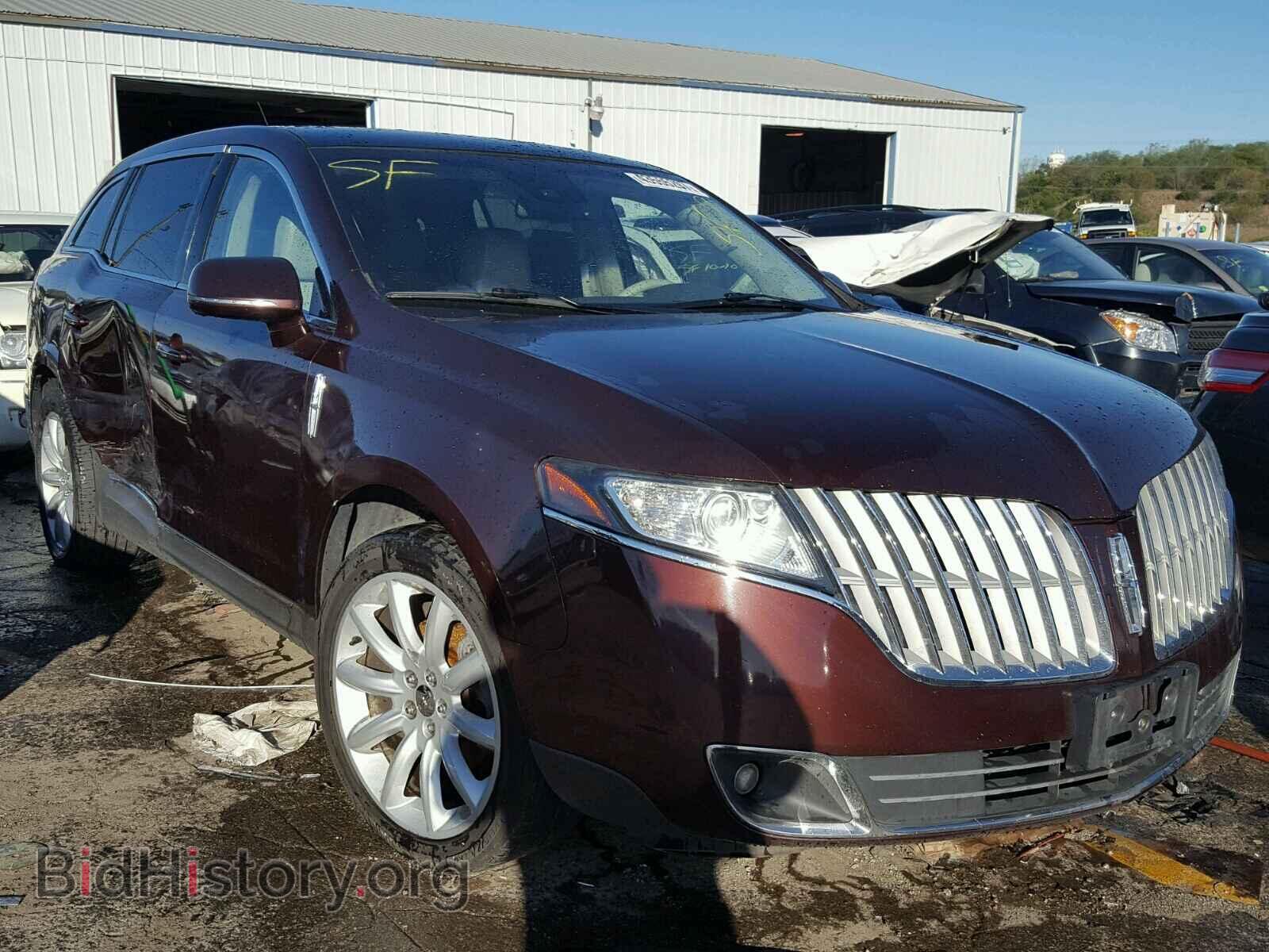 Photo 2LMHJ5FR2ABJ10311 - LINCOLN MKT 2010
