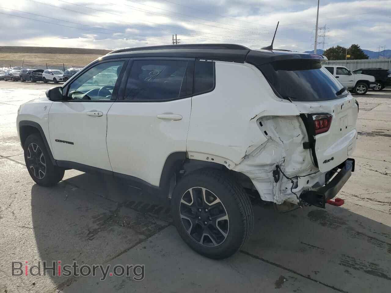 2018 JEEP COMPASS - VIN: 3C4NJDDB3JT499807 - Фото 2