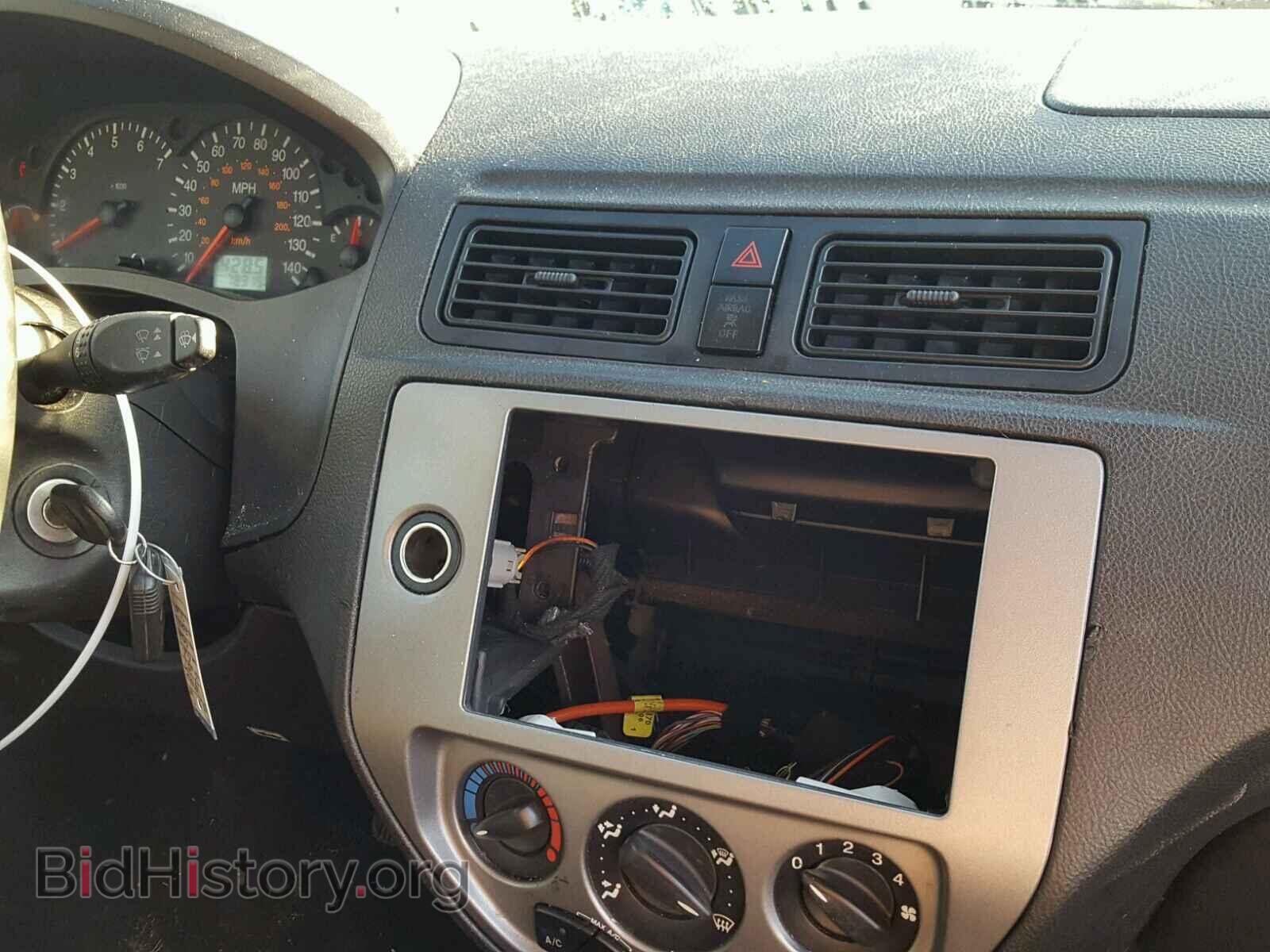 2007 FORD FOCUS - VIN: 1FAHP31N47W180235 - Фото 9