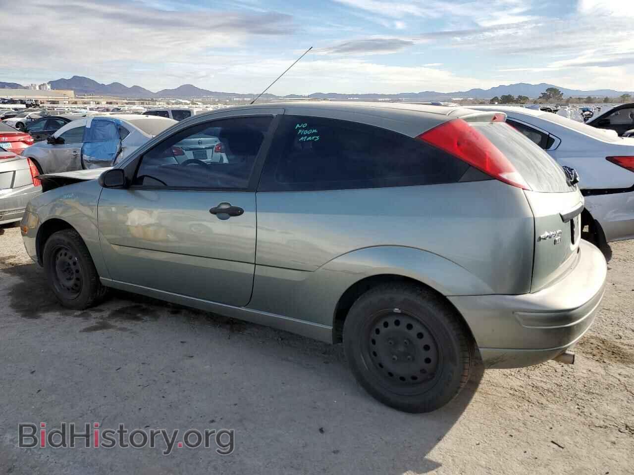 2006 FORD FOCUS - VIN: 1FAFP31N96W168197 - Фото 2