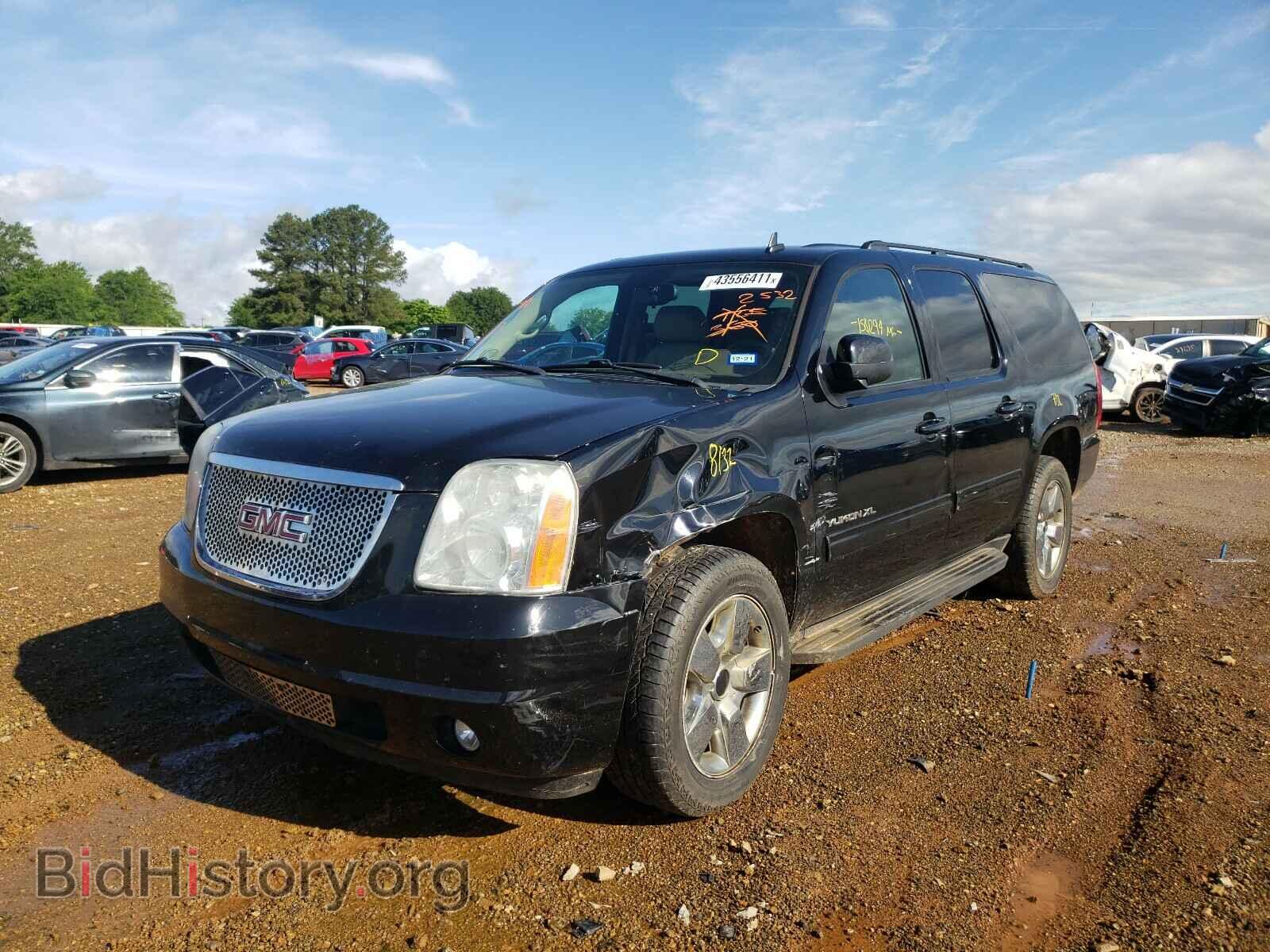 2011 GMC YUKON - VIN: 1GKS1HE06BR392532 - Фото 2