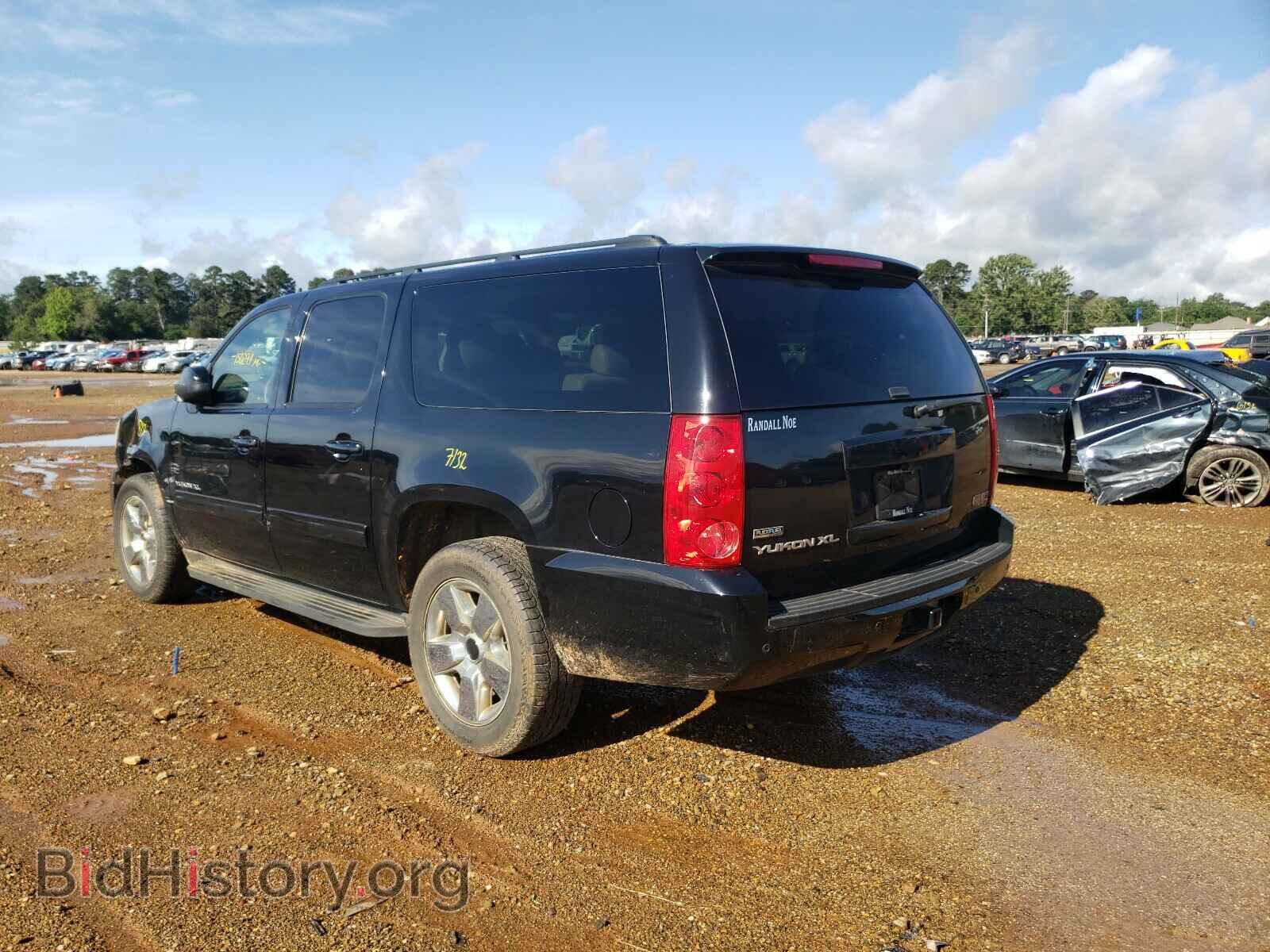 2011 GMC YUKON - VIN: 1GKS1HE06BR392532 - Фото 3