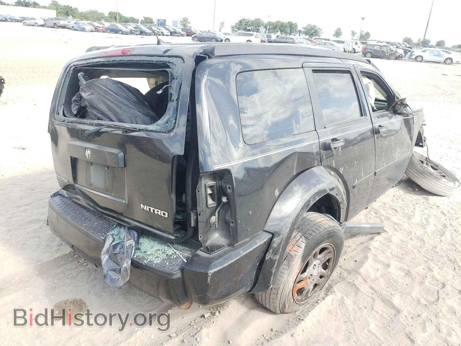 2011 DODGE NITRO - VIN: 1D4PT2GK0BW600500 - Photo 4