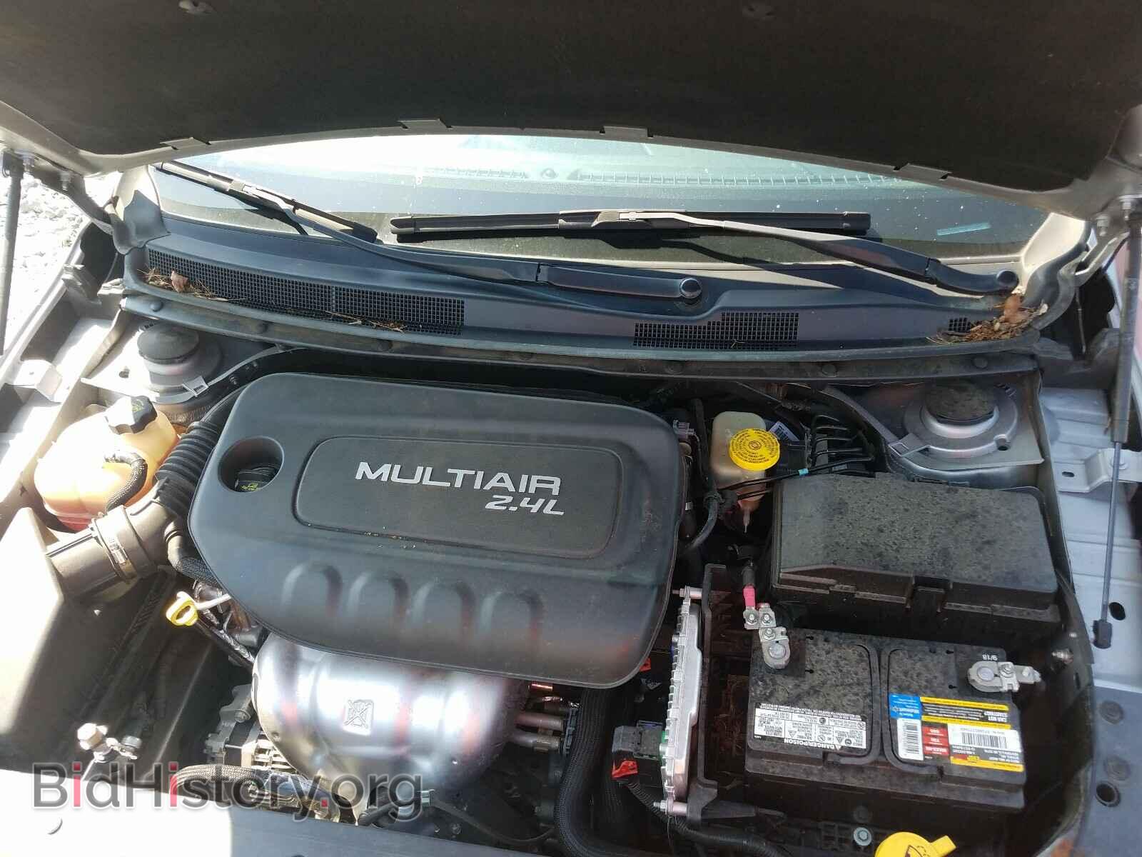 2016 CHRYSLER 200 - VIN: 1C3CCCAB7GN154695 - Фото 7