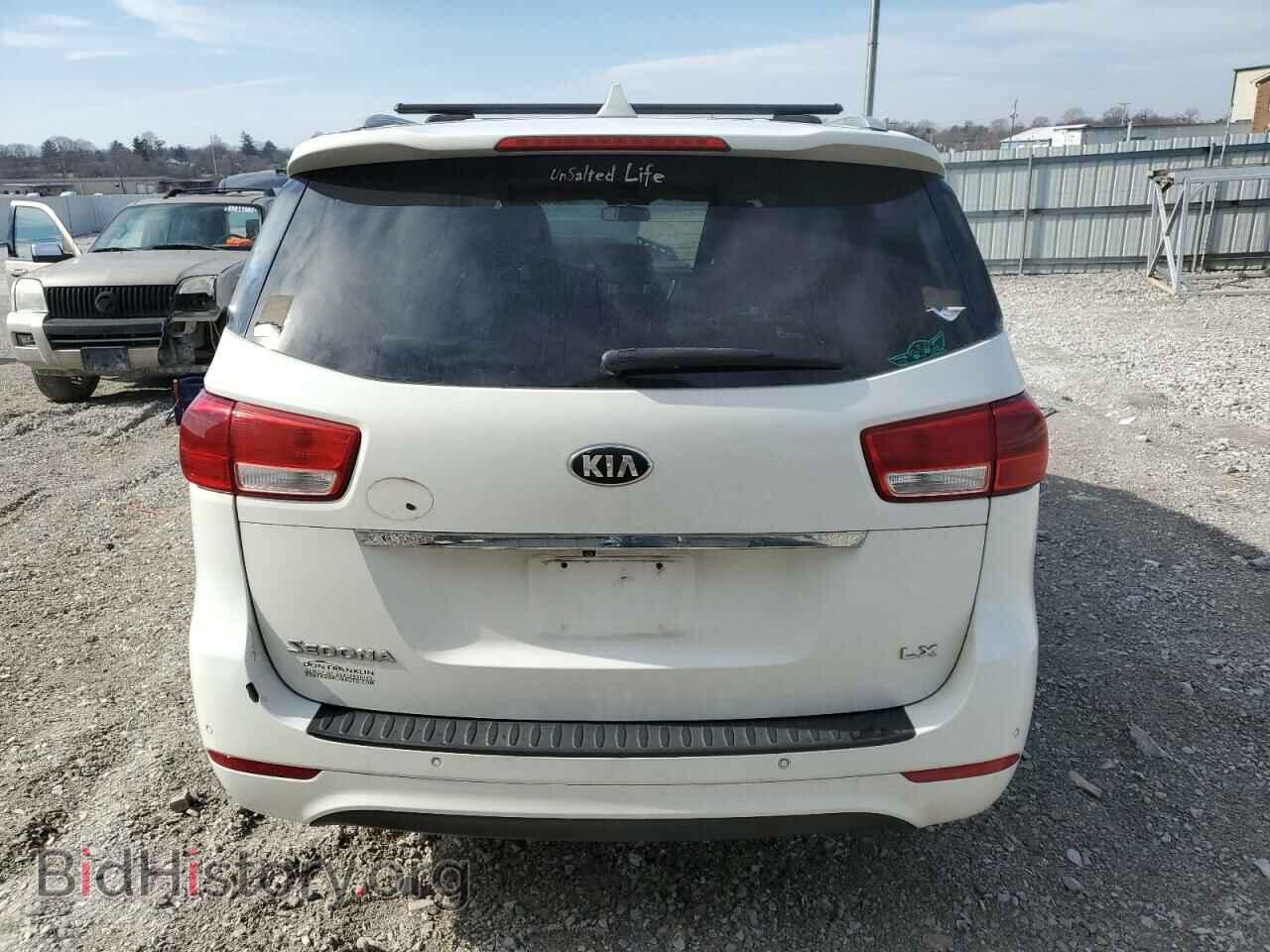 2016 KIA All Models - VIN: KNDMB5C11G6098198 - Фото 6
