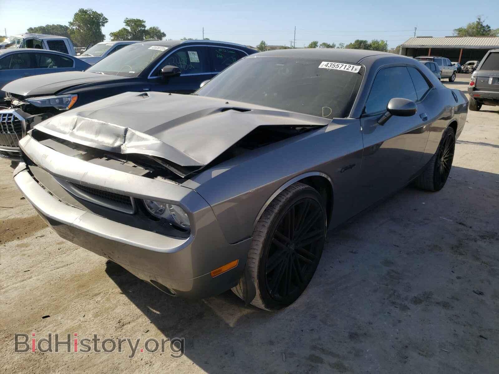 2012 DODGE CHALLENGER - VIN: 2C3CDYAG7CH142829 - Photo 2