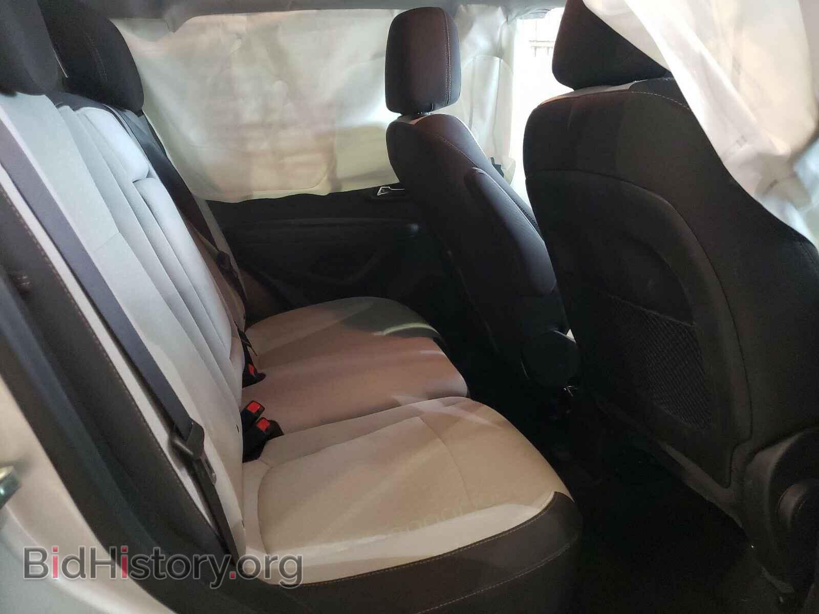 2019 CHEVROLET TRAX - VIN: 3GNCJNSB0KL389175 - Фото 6
