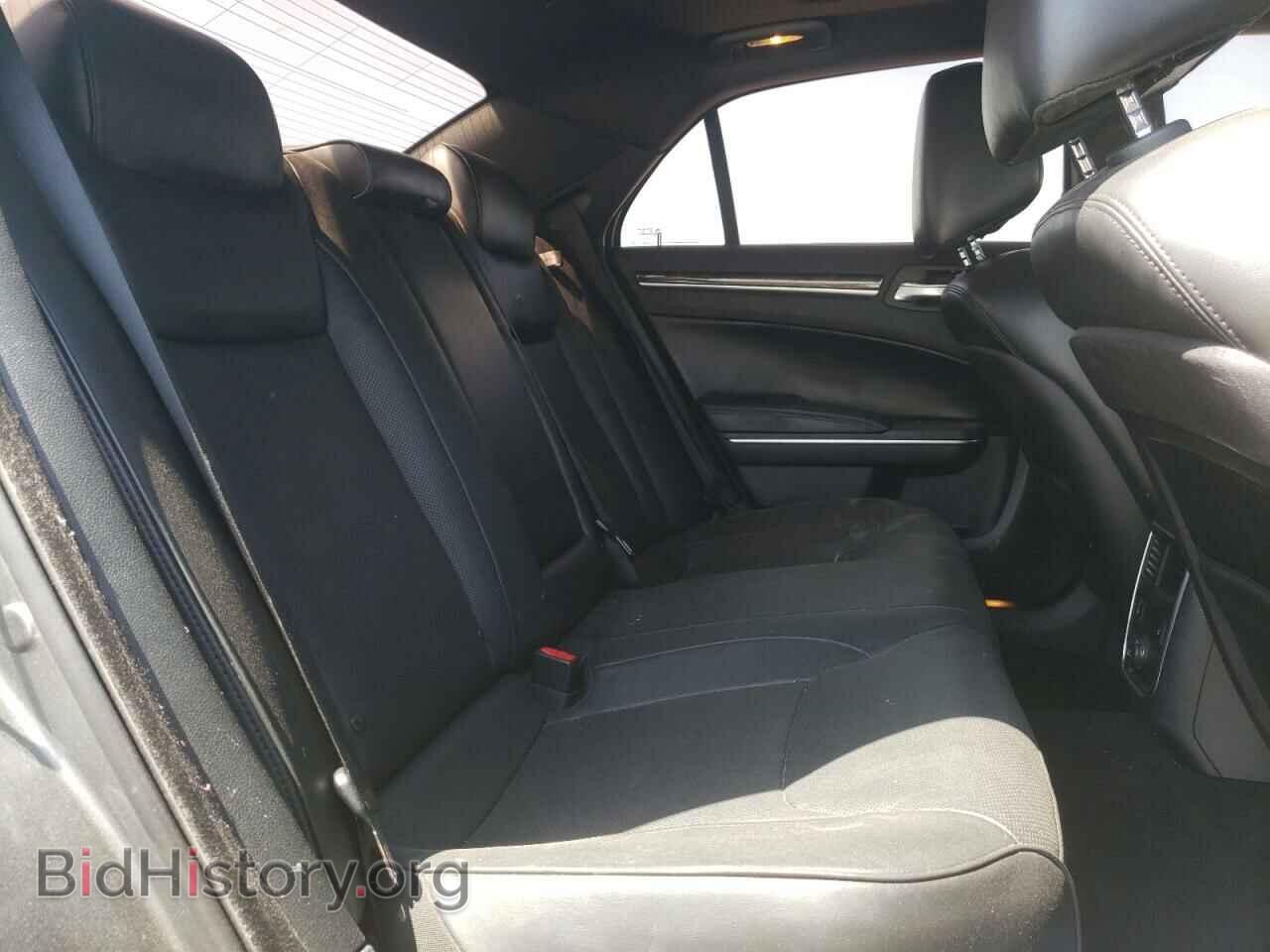 2012 CHRYSLER 300 - VIN: 2C3CCAET3CH147401 - Фото 6
