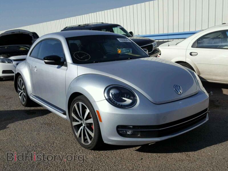 2012 Volkswagen BEETLE (VIN 3VWVA7AT4CM650159) — photo 1 of 10, Copart, damage: rear end