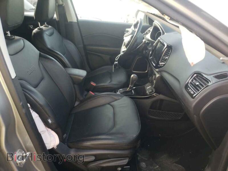 2021 Jeep COMPASS (VIN 3C4NJCCB0MT526459) — photo 5 of 10