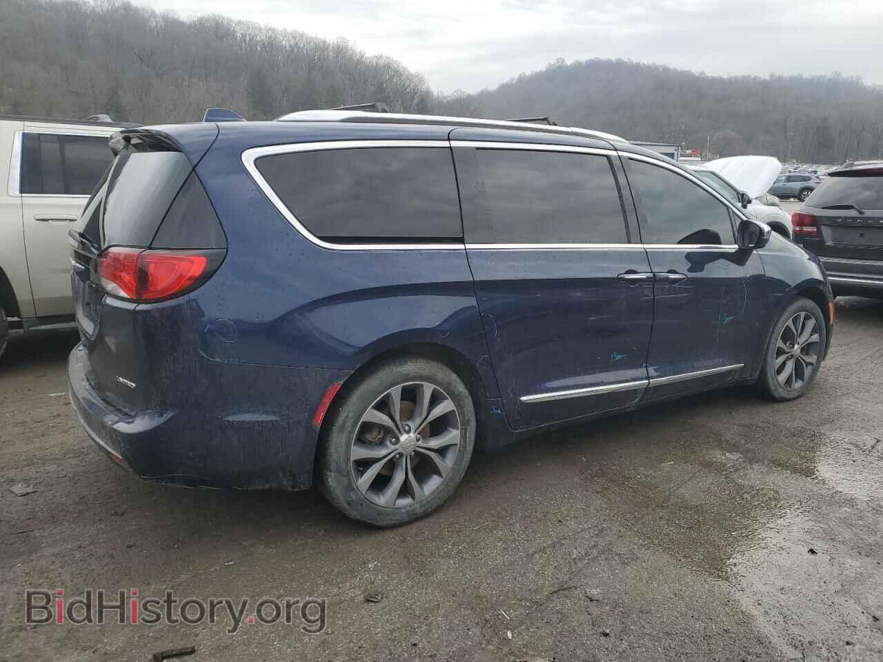 2017 CHRYSLER PACIFICA - VIN: 2C4RC1GG9HR648333 - Фото 3