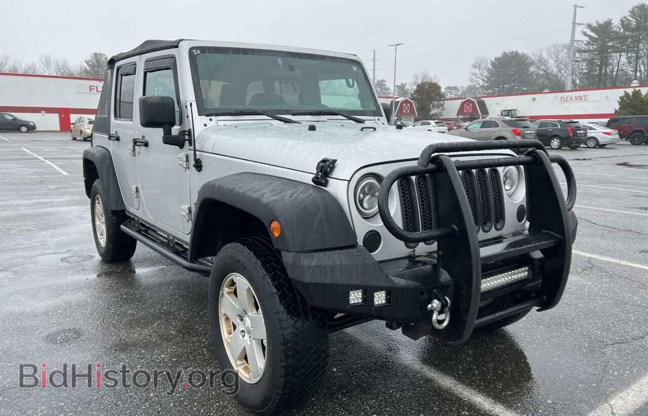 Photo 1J4HA3H16BL500982 - JEEP WRANGLER 2011