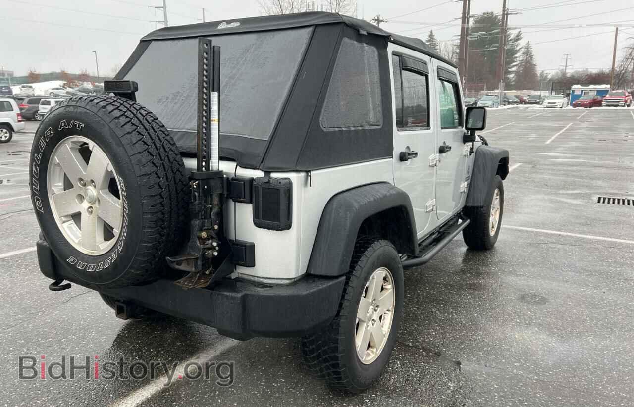 2011 JEEP WRANGLER - VIN: 1J4HA3H16BL500982 - Фото 4