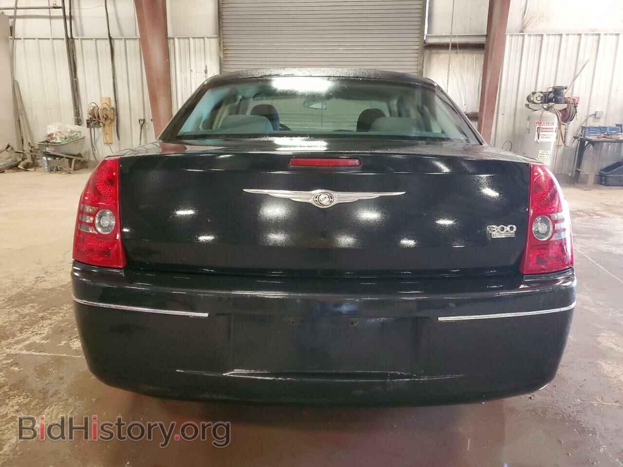 2010 CHRYSLER 300 - VIN: 2C3CA4CD5AH173854 - Фото 6