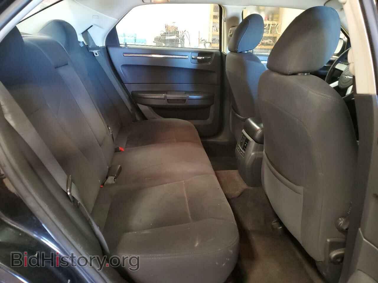 2010 CHRYSLER 300 - VIN: 2C3CA4CD5AH173854 - Фото 10
