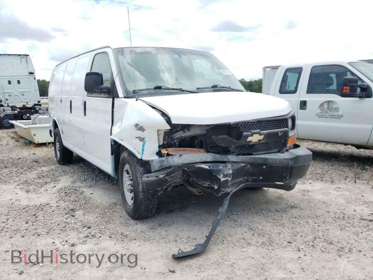 Photo 1GCWGAFF6H1161143 - CHEVROLET EXPRESS 2017