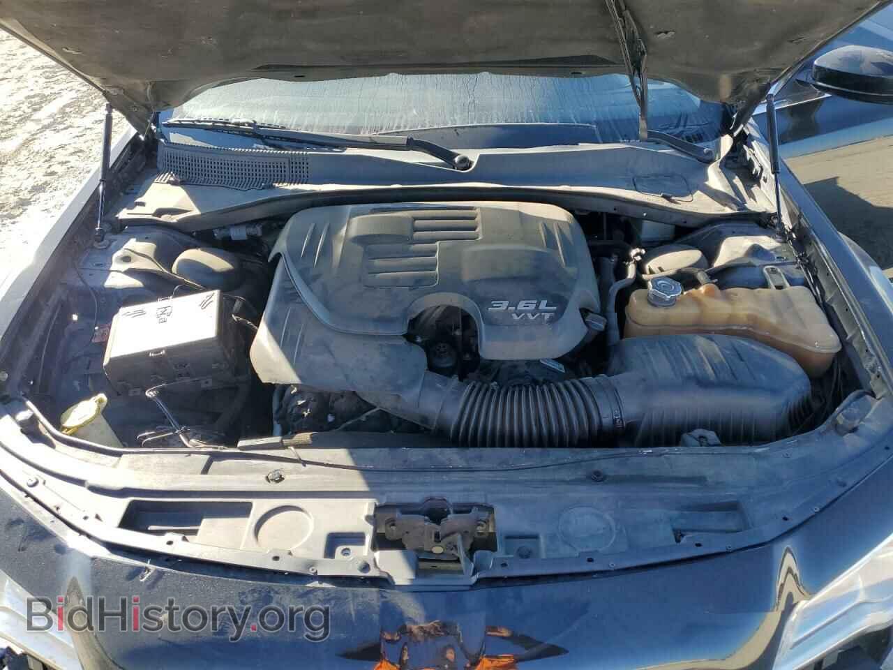 2017 CHRYSLER 300 - VIN: 2C3CCAAG8HH593852 - Фото 11